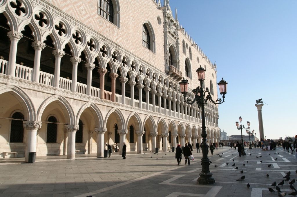 2 nap/1 éjszaka Velence mellett, Mestrében 2 + 2 fő részére reggelivel - A&O Venedig Mestre
