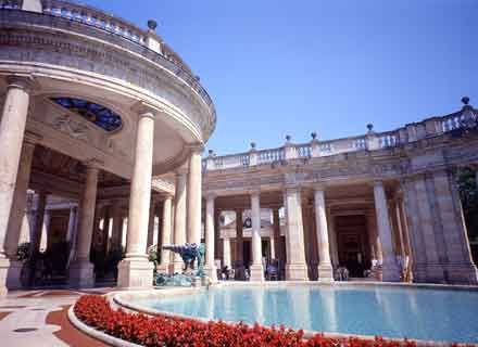 4 nap / 3 éjszaka 2 fő részére reggelivel vagy félpanziós ellátással Montecatini Termében- Hotel Ercolini e Savi 4 nap / 3 éjszaka 2 fő részére reggelivel vagy félpanziós ellátással Montecatini Termében- Hotel Ercolini e Savi