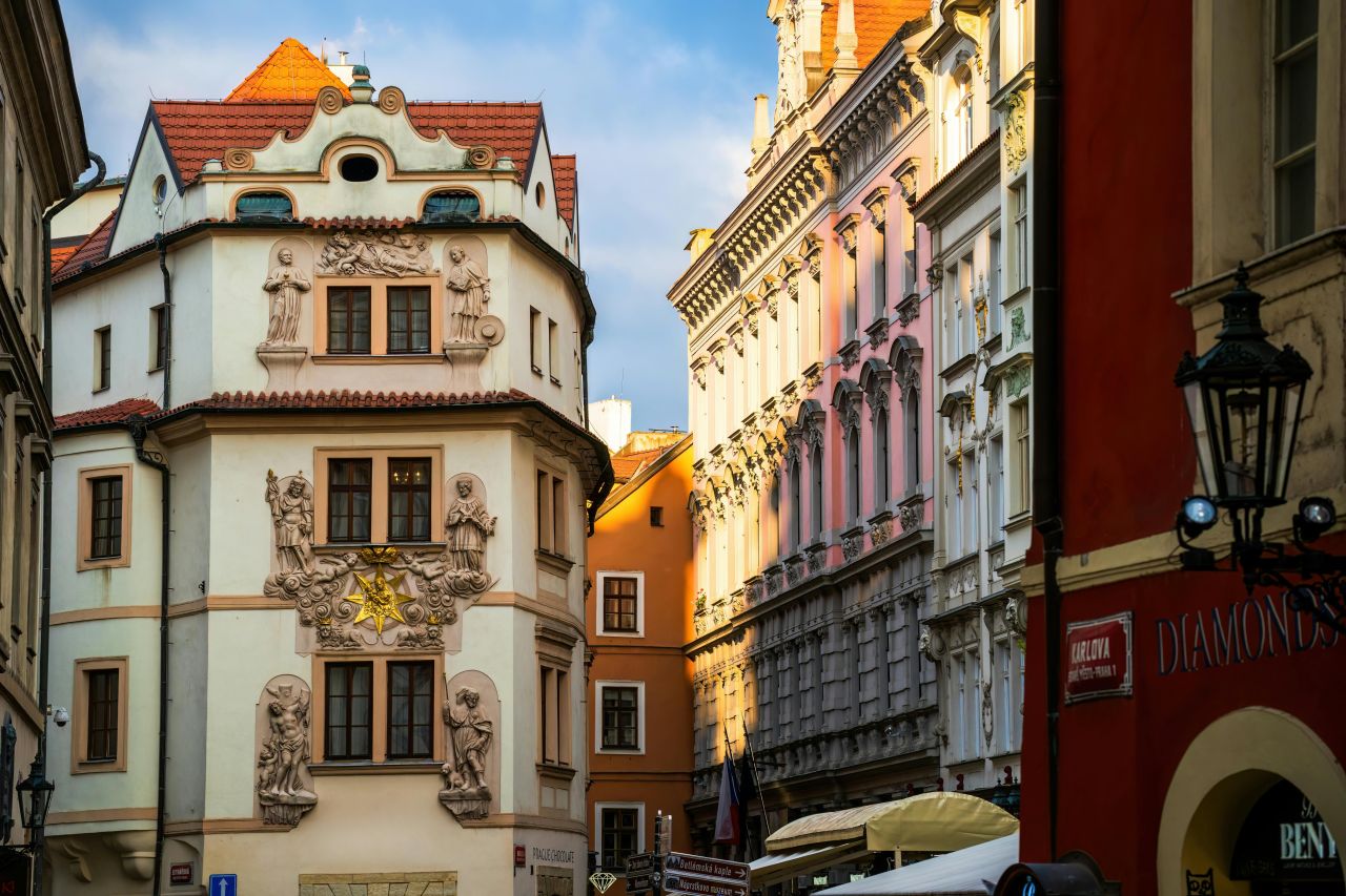 2 nap/1 éjszaka Prágában 2 fő és 2 gyermek részére reggelivel - A&O Hotels Prague RHEA